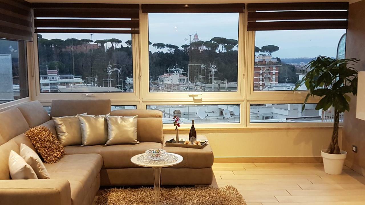 Skyline Apartment Rom